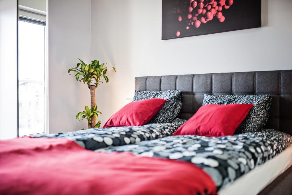 Good Time Apartments - Boznicza 1 I Male Garbary 8 Poznań Kültér fotó